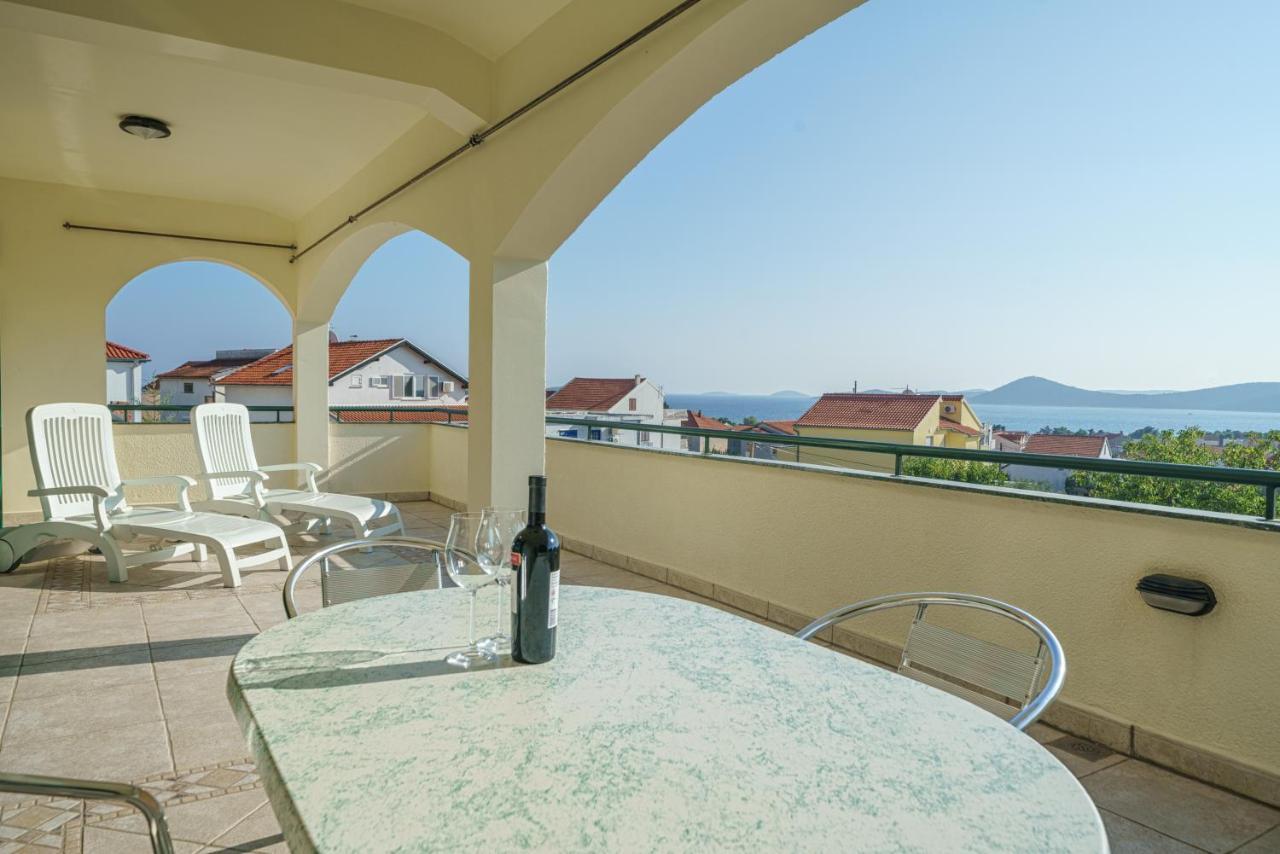 Villa David Водице Екстериор снимка