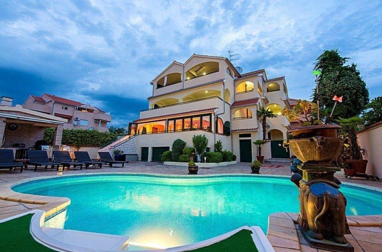 Villa David Водице Екстериор снимка